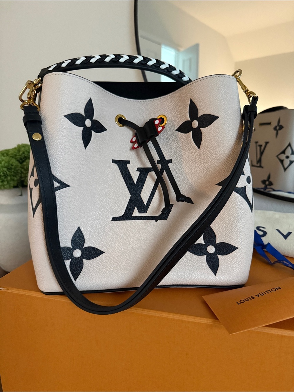 Louis Vuitton White & Black Giant Monogram Drawstring Bucket Bag